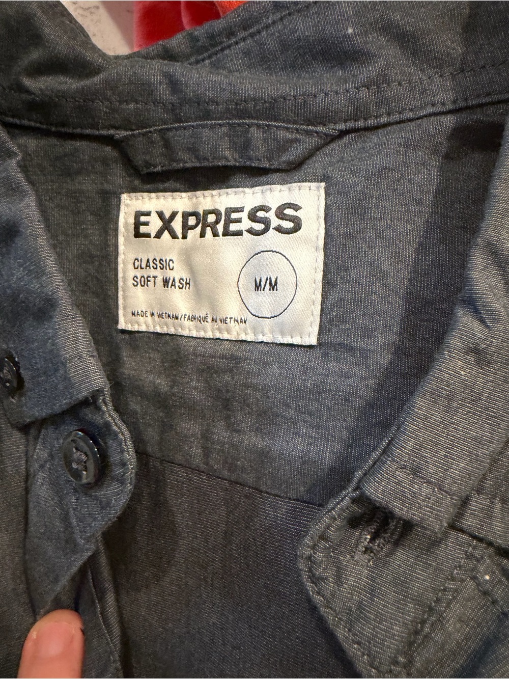 Express Men’s Classic Fit Soft Wash Button-Down Shirt Bundle - Picture 6 of 9